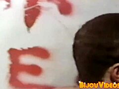 Skúšal si retro glory hole sanie kokotov?