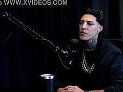 Se je počutil čudno na začetku po srečanjih, spoznal ustvarjalko v savni, morali so mešati, da ne bi bilo samo gejev, in bil oropan - Gabriell Rios gledaj na sheer red