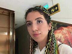 Offentlig sæd-spadseretur i indkøbscenter