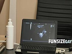 अरे देख अल्ट्रासाउंड से ट्विंक की गांड में लंड बिना कंडोम अंदर!