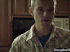 Gej svemirski hunk liši devica slatkom twinku