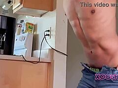 화장실 의붓아들 사정 홈메이드 18+ 트윙크 타이트 엉덩이 상상